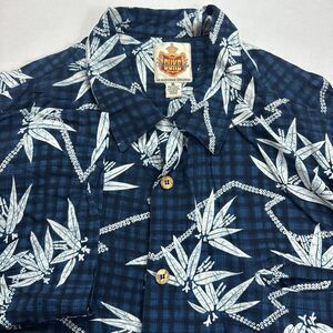 Vintage Duke Kahanamoku An Hawaiian Original Short Sleeve Leaf AOP Shirt Blue XL